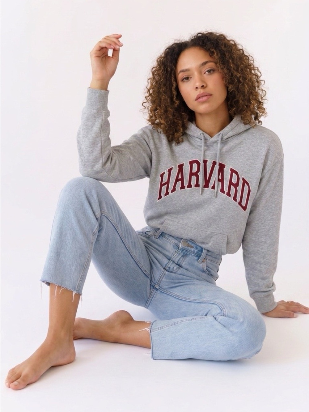 H&M Harvard Embroidered Hoodie Size Large Red Velvet Lettering Collegiate